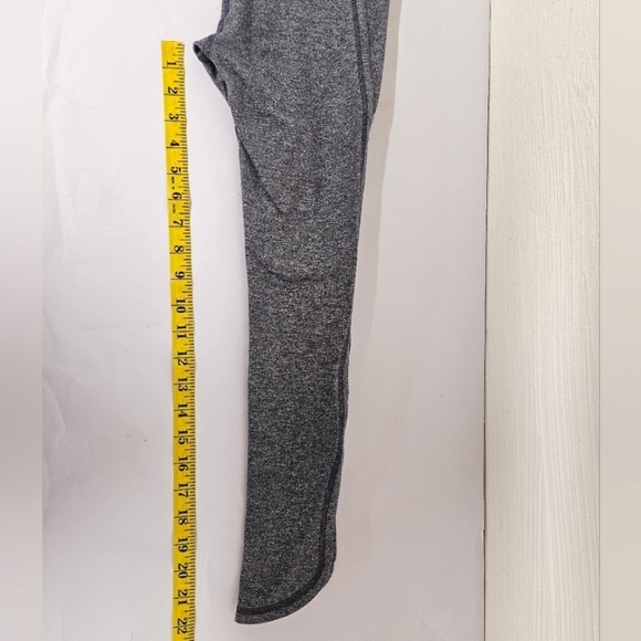 Free People FP Movement Infinity Cut Out Leggings in Navy Blue and White Sz XS - Picture 11 of 13